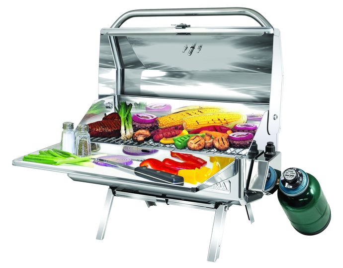 Baja Rectangular grill with grilled steak and vegetables on table legs